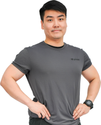 A certified fitness professional since the age of 19, Lewis specialises in helping clients of differ